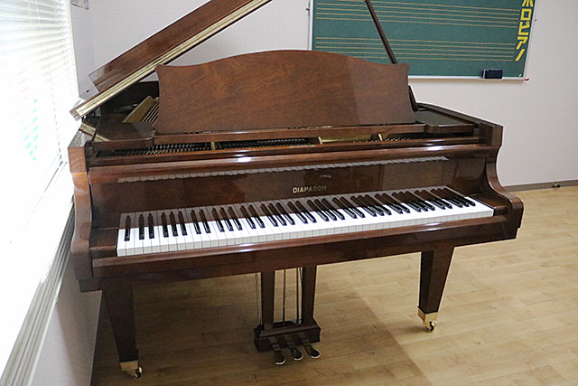グランドピアノ ディアパソン 183-E（1977年製） | 中古グランドピアノ販売